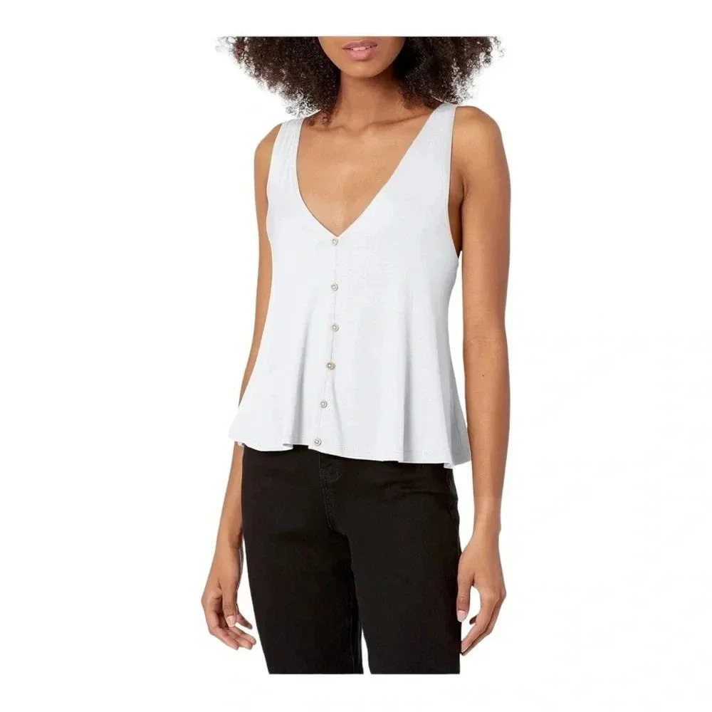 🤍 Angie V-Neck Swing Tank with Button Center Front and Open Back. Small‎